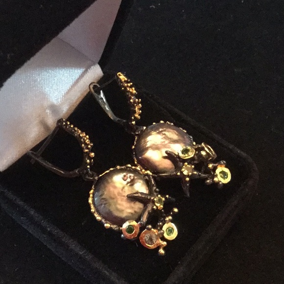 Exquisite Genuine Peacock Pearl Earrings - Picture 6 of 7